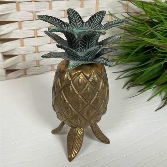 Vintage Brass|Patina Pineapple Candle Holder - Picture 1 of 4